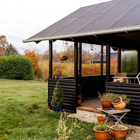 Cooking Over Fire And Coziness Near Ajstrup *