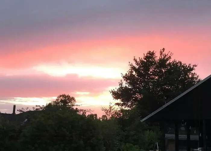 Cooking Over Fire And Coziness Near Ajstrup Casa de Férias *